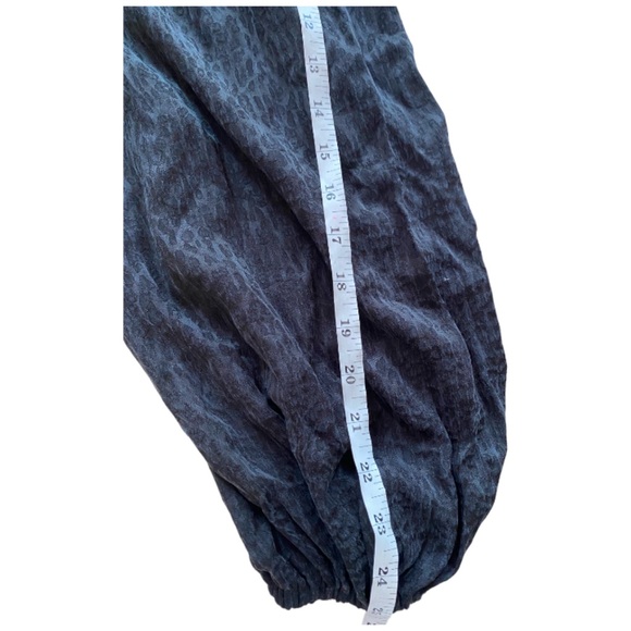 ElleJay Revolve Black Leopard Print Cropped Top Size Large Smocked Back - Picture 11 of 14